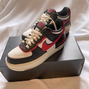 Women’s Nike Air Force 1 Shadow size 6.5